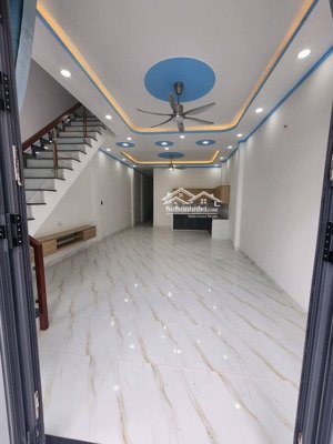 chính chủ bán nhà mặt tiền đ. 22 tháng 12, p. thuận giao, thuận an giá chỉ 980 triệu cách aeon 300m