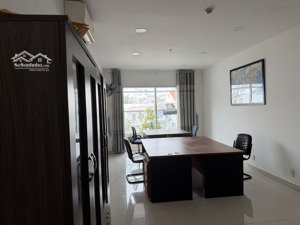 cho thuê căn hộ chung cư 2pn, 2wc, 11 triệu, 74m2 tại tulip tower, q7, hcm