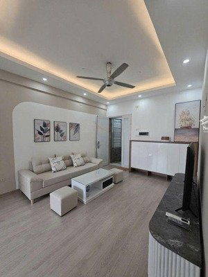 bán nhanh căn hộ a6 nam trung yên-mạc thái tổ-cầu giấy 55m2 2n1w, sổ đỏ lâu dài, nhỉnh 4 tỷ ở ngay