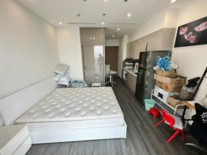 độc quyền bán căn studio ban công ngang có sổ đỏ, tầng cao view thoáng 25m2 toà tonkin 1 giá 2,9 tỷ