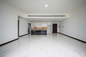 empire city- cho thuê 3 phòng ngủ nội thất cơ bản tầng cao view sông, bitexco ngắm pháo hoa