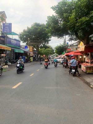 hàng hiếm mặttiền đường lê văn tách chủ ngộp bank bán gấp chỉ 6.3 tỷ thương lượng chính chủ