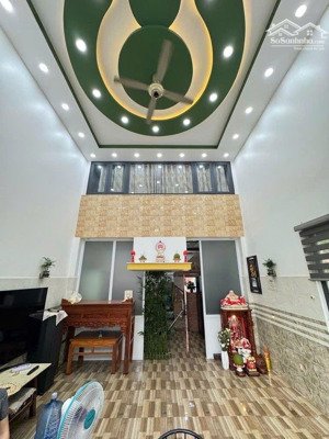 nhà hẻm 1 sẹc mặt tiền chợ, nhà kinh doanh mọi ngành ghề đỉnh,bán gì cũng ok, diện tích ngang khủng