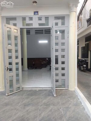 Cho thue tầng 1 nhà mặt ngõ Miếu Hai Xã ,Lê Chân . Làm phòng tập , dạy học ok