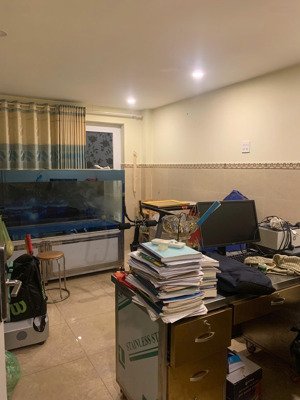 bán nhà trung tâm quận 10 - 5 tầng - gần mặt tiền - khai thác chdv