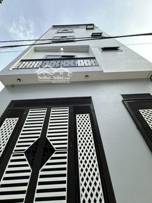 nhà đẹp cạnh nhổn 32m | 5 tầng chỉ 20 ra ôtô tránh nhà mới đẹp vị trí đắc địa gần vành đai 3.5