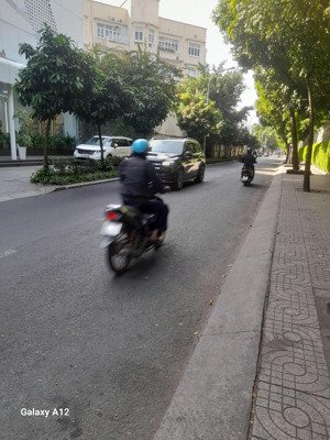 tân phú - mặt tiền kinh doanh đa ngành - 650m full thổ - chứng thư 81t - bán trong nuối tiếc 75 tỏ