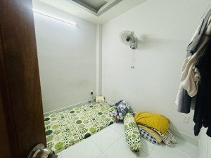 nhà ngộp nguyễn trãi q5 - 4 tầng - dòng tiền 15tr/tháng