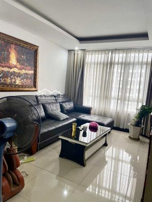 cho thuê căn 2pn, 3pn (ở liền được), cc gia việt, p5, q8