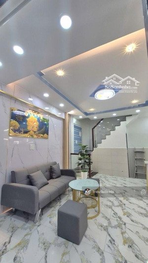 3,2tỷ tl shr 2tầng âu dương lân q8 2pn hoàn công giáp q1, q7