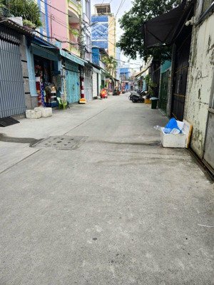 duy nhất 1 căn thạch lam hẻm 7m 57m 3 tầng ở sướng chốt nhanh 7.5 tỷ