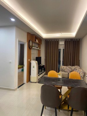 cho thuê căn hộ dt 76m, 2 phòng ngủ, 2wc nhà mới nt đẹp gần aeon mall bình tân