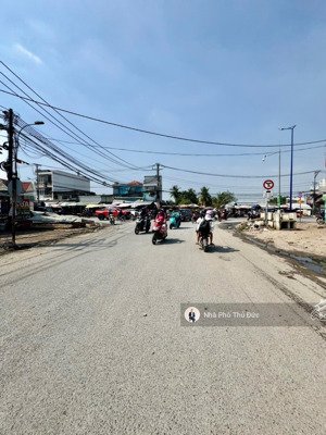 đất phân lô lò lu - hẻm ôtô - xây dựng tự do - gần cầu tăng long - lã xuân oai