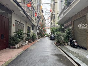 ngõ 19 liễu giai đất vàng khổ hiếm 2 mặt ngõ giá đầu tư giữ tiền, dt 109/120m mt 6,5m oto ra vào