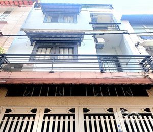 bán nhà hxh nguyễn đình chiểu, p4, q3, 30m2, 4 tầng, hẻm kinh doanh. thông cx đô thành