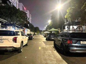 bán tòa nhà liền kề kđt sông đà mỹ đình 320m đường hè rộng 20m, cho thuê vp dài hạn