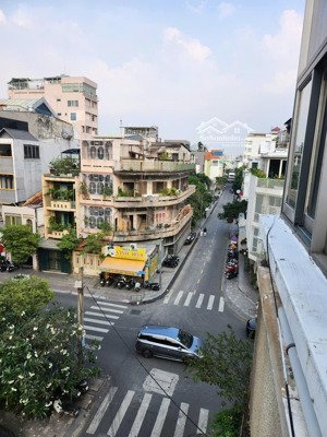 bán chung cư tại đặng dung, tân định, q1, 2,47 tỷ, 23m2, 2pn, 1wc, nội thất cơ bản, hot