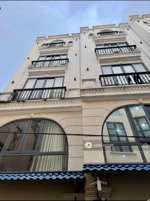 nhà đẹp 5 tầng, 54m2, khu phân lô, oto ngủ nhà, gần mặt tiền ngay nguyễn văn đậu -lê quang định.