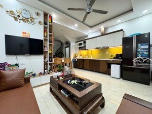 hiếm căn duy nhất bồ đề -36m -5 t - full nội thất - dân xây chắc chắn - giá 7,9 tỷ tl