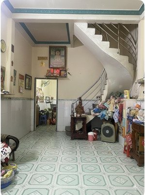 bán nhà 3 lầu , mễ cốc , quận 8 , dt 48m2 , shr