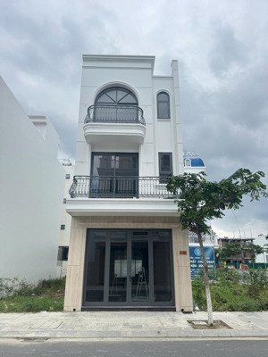 nhà xây sẵn khu đô thị vcn phước long 2 lựa chọn lý tưởng để ở và đầu tư