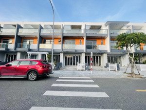 nhà thô gói 8 mỹ gia, đường thông số 79, hướng nam, giá chỉ 6.8 tỷ(bao tất cả).