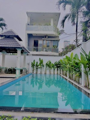 chào bán biệt thự góc 2 mặt tiền mỹ khê 4, vị trí độc tôn, sát biển