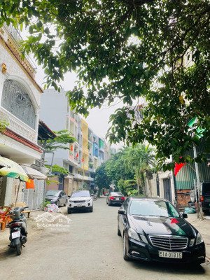 bán biệt thự 3 tầng 8m*18,5m góc 2 mặt hxh đường số cx chu văn an p26 bình thạnh 33,5 tỷ còn bớt