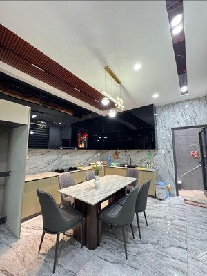 chỉ từ 10 tỷ - mặt tiền kdc bình phú, 6 tầng, 5x18m cạnh mega market