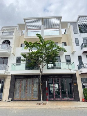 nhà phố hoàn thiện vcn phước long ii - pháp lý minh bạch, tiềm năng tăng giá lớn