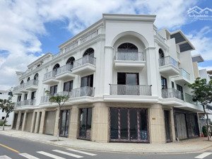 bán nhà xây sẵn vcn phước long 2 thiết kế hiện đại