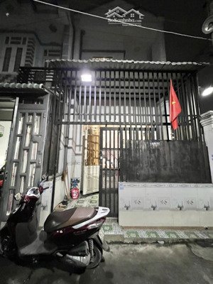 bán nhà riêng tại hiệp thành 13 quận 12, 4 tỷ 390, 68m2, 3pn, 2wc, giá cực chất.