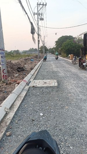 bán đất bà điểm gần phan văn hớn 110m2 đường 6m thông chỉ 3,7 tỷ giáp tân thới nhất q12