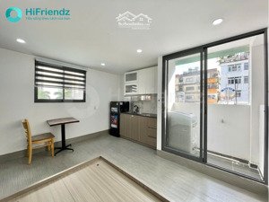 căn hộ ban công, cửa sổ thoáng, đúng hình, đúng giá 100%