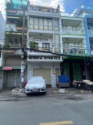 bán gấp nhà 2mt nguyễn chí thanh quận 11- dt: 4.5m x 19m, 4 tầng lầu giá chỉ hơn 16 tỷ