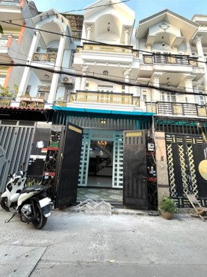 chỉ 5.3 tỷ nhà 4 tầng hẻm xe hơi nở hậu hiệp thành 13 quận 12.