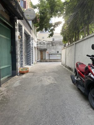 nhà 2 tầng -10m ra mt đường -dt 94m2 nhỉnh 9 đ (tl ) kế khu kiểu đàm. khu cư xá ngân hàng q7