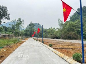 đất có sổ riêng từng lô, diện tích 5*20m