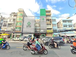 NHÀ CMT8 – GẦN METRO – 5.2x12m – 3 TẦNG – 4PN – PHÙ HỢP GIA ĐÌNH CÓ CON – 9.X TỶ