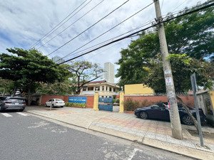 bán nhà trung tâm tp nha trang khu bàn cờ, đường quang trung - cách biển 3p