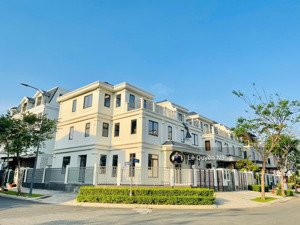 chính chủ cần bán gấp biệt thự view sông, diện tích 8x20m nở hậu. giá bán nhanh 28,7 tỷ