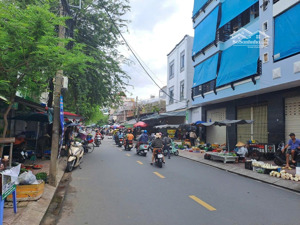 nhà 1t1l mt kinh doanh đường 15, phước bình, q9. dt 40m²,giá 4.6 tỷ tl. đang cho thuê 8tr