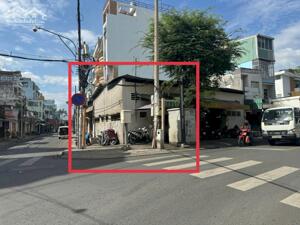 Cho thuê góc 2mt 276 Gia Phú, p1, Quận 6.