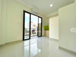 phòng 25m2 full tiện nghi, có ban công rộng, phòng mới keng, siêu thoáng mát, 82 lê ngã, q.tân phú