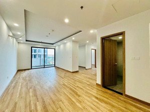 cần bán căn 3pn3wc diện tích 108m2 dự án the wisteria hoài đức. giá 8,2 tỷ. liên hệ: 