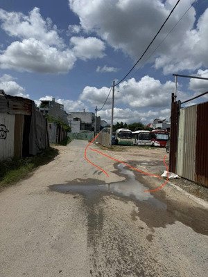 cho thuê đất 38x48m = 2000m đường tam bình, thủ đức giá 17 triệu/ tháng