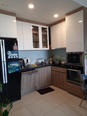 chủ thiện chí bán 2pn the sun avenue, view sông , đã có sổ, 7tỷ6 bao hết