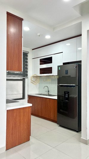 nhà đã có sổ, chủ thiện chí bán căn 3pn, full nt, sẵn hđ thuê, 8tỷ4