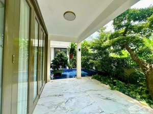 bán villa rất đẹp khu đường nguyễn văn hưởng, phường thảo điền, quận 2. lh: 