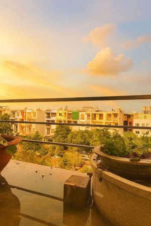 căn hộ ban công siêu đẹp, full nội thất chỉ hơn 4tr/tháng